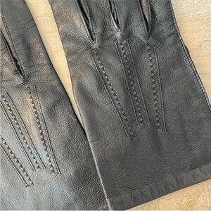 Dior Women's/ Men's Classic Black Leather Gloves with 💯 silk lining and monogram